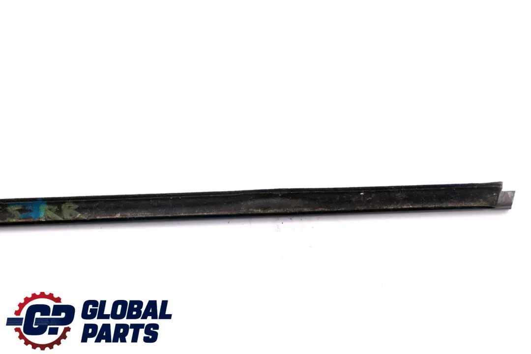BMW E65 E66 Burlete Exterior Puerta Delantera Derecha Negro Brillante - SKU 8022206 - Número de pieza 8022206
