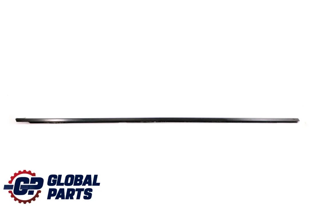 Chiusino Esterno Posteriore Destra Porta Nero Lucido per BMW E65 con numero di parte 8022208 BMW E65 Chiusino Esterno Posteriore Destra Porta Nero Lucido - SKU 8022208 - Numero di parte 8022208