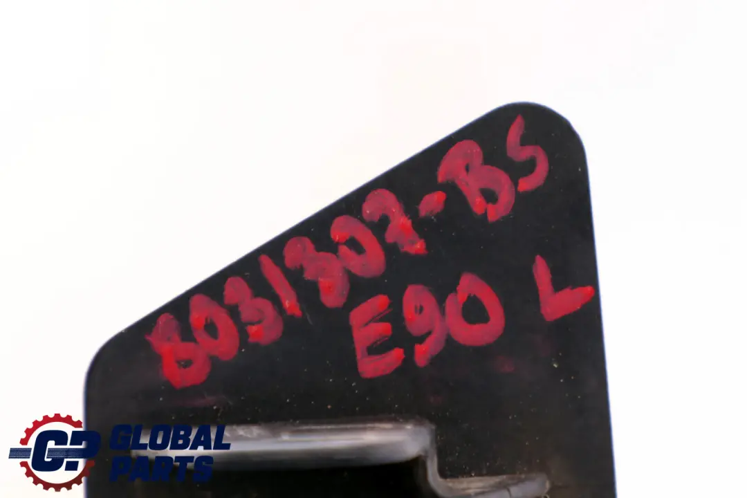 BMW E90 E91 Cubierta Lavaparabrisas Spray Boquilla Flap Izquierda Negro Zafiro - SKU 8031307-BS - Número de pieza 8031307