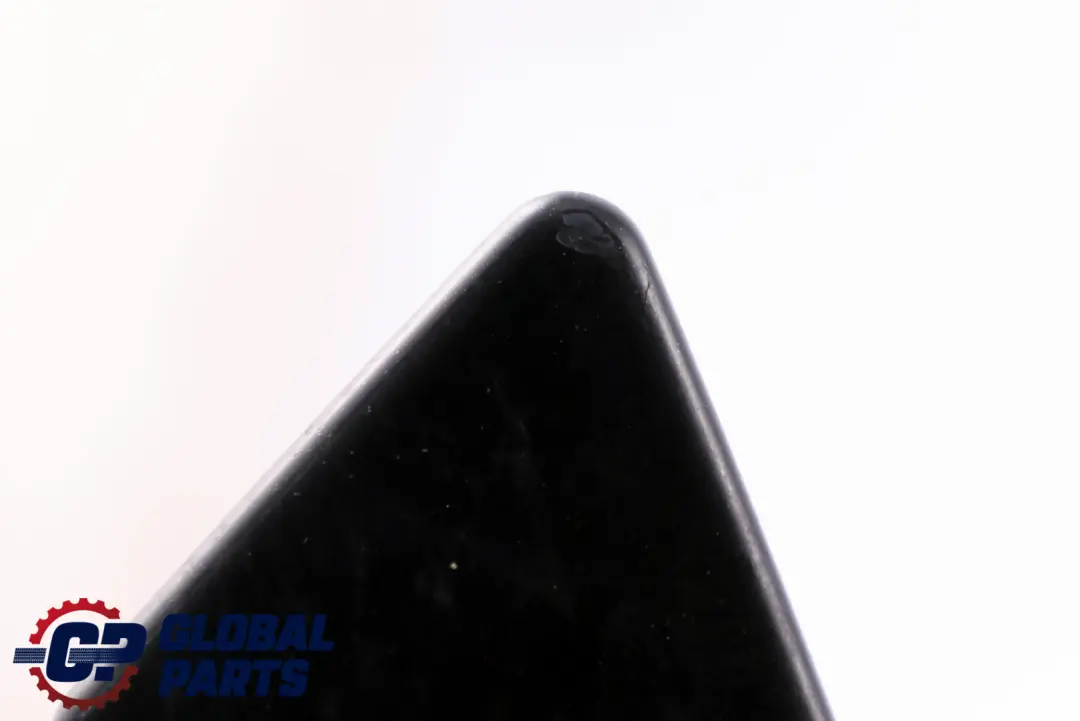 BMW E90 E91 Cubierta Lavaparabrisas Spray Boquilla Flap Izquierda Negro Zafiro - SKU 8031307-BS - Número de pieza 8031307
