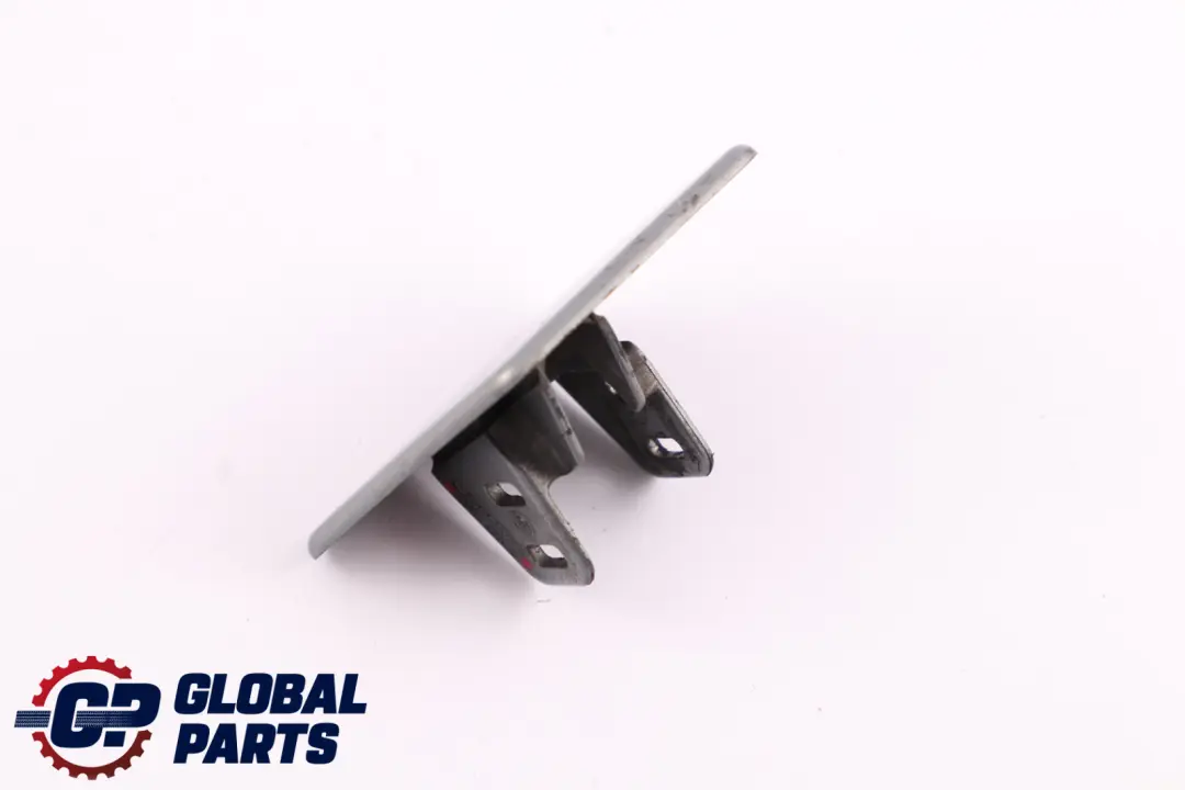 Blende Spritzdüse Rechts Arktis Metallic 71275456 für BMW 3 er E90 mit Teilenummer 8031308 BMW 3 er E90 Blende Spritzdüse Rechts Arktis Metallic 71275456 - SKU 8031308-AM - Teilenummer 8031308