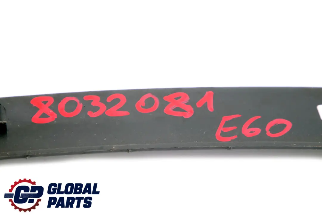 BMW E60 E61 M Sport Bande Adaptation Panneau Garniture Pare-chocs Avant - SKU 8032081 - Numéro de pièce 8032081