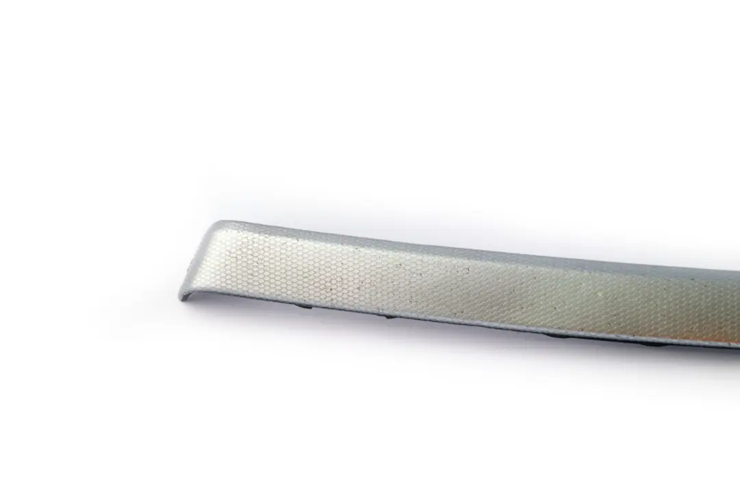 Alu Decor Strip Front Right O/S Door Glacier Silver to BMW 3 Series E90 with Part number 8036080 BMW 3 Series E90 Alu Decor Strip Front Right O/S Door Glacier Silver - SKU 8036080 - Part number 8036080