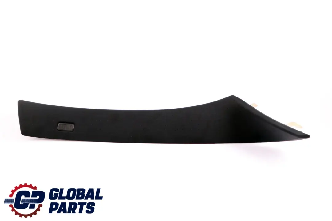 Tapa Columna A Pilar Derecho Negro 6978630 para BMW E81 E82 con número de pieza 8036138 BMW E81 E82 Tapa Columna A Pilar Derecho Negro 6978630 - SKU 8036138 - Número de pieza 8036138