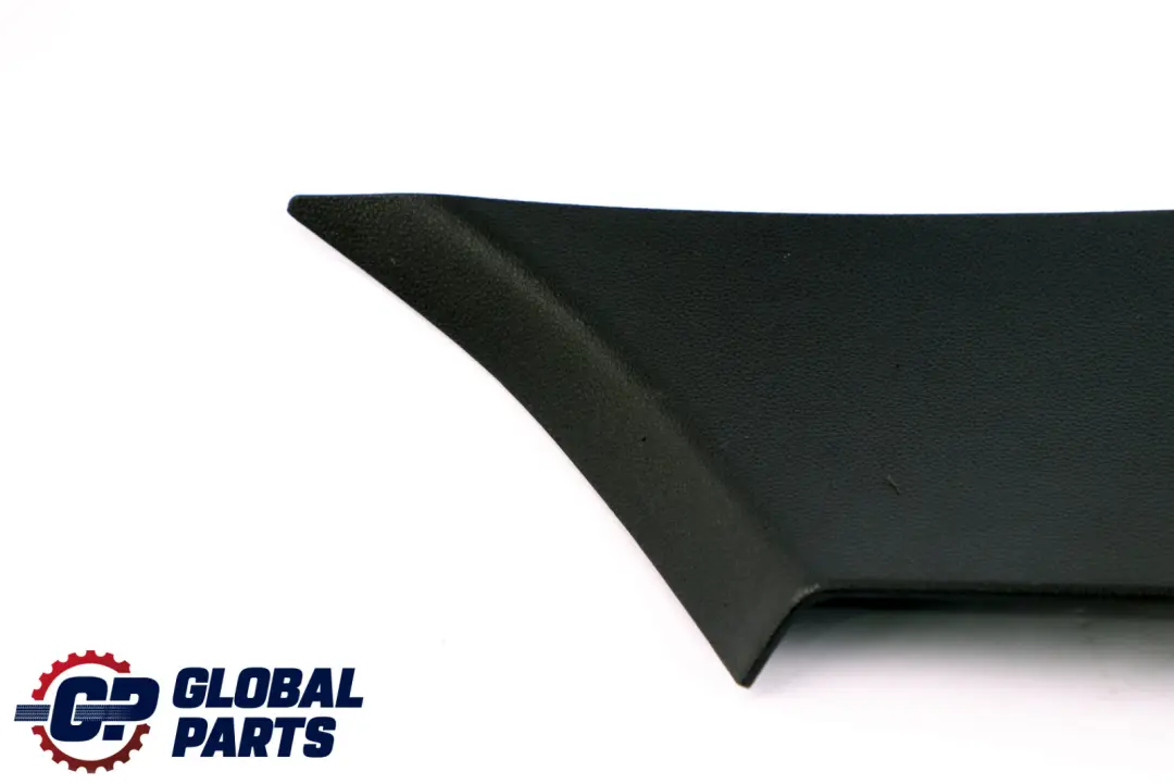Columna C Derecha Embellecedor Tapa Schwarz Negro para BMW E81 con número de pieza 7072018 BMW E81 Columna C Derecha Embellecedor Tapa Schwarz Negro - SKU 8036146 - Número de pieza 7072018
