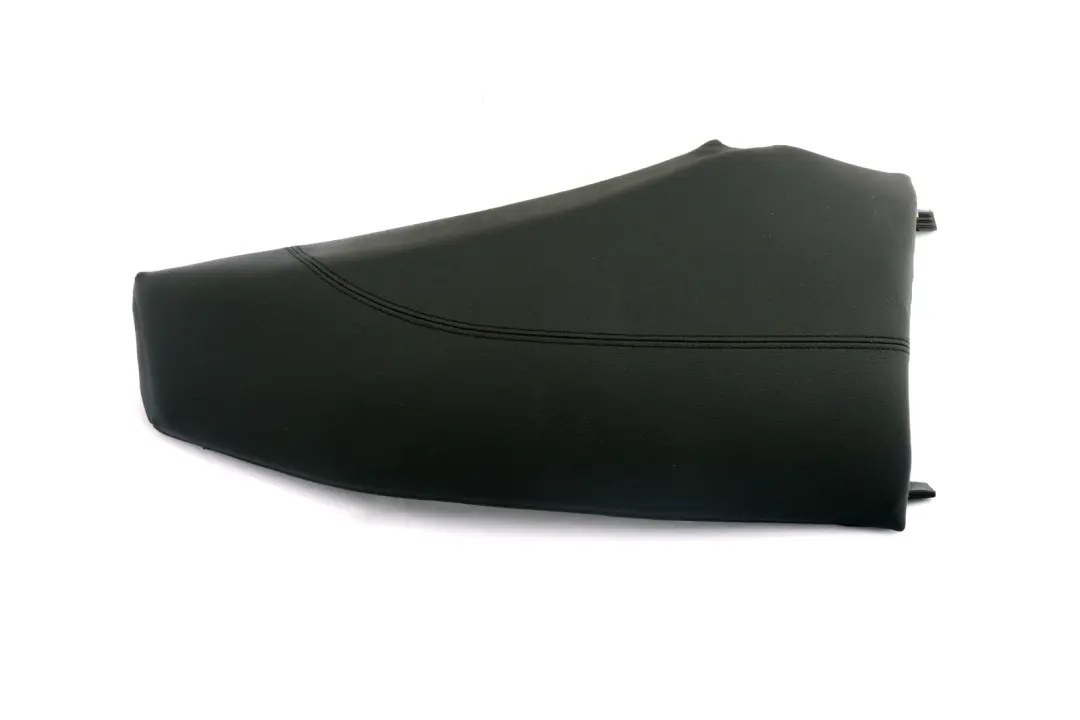 Asiento Trasero Derecho Lateral Panel De Ajuste Negro para BMW E87 con número de pieza 7118682 BMW E87 Asiento Trasero Derecho Lateral Panel De Ajuste Negro - SKU 8036232 - Número de pieza 7118682