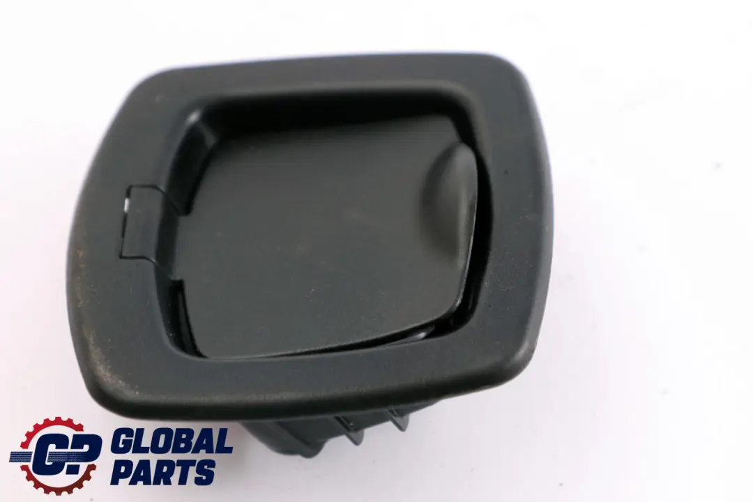 Cubre Rodillo Izquierdo En Tapa Maletero Negro para BMW E91 E91N LCI con número de pieza 7142585 BMW E91 E91N LCI Cubre Rodillo Izquierdo En Tapa Maletero Negro - SKU 8036243 - Número de pieza 7142585