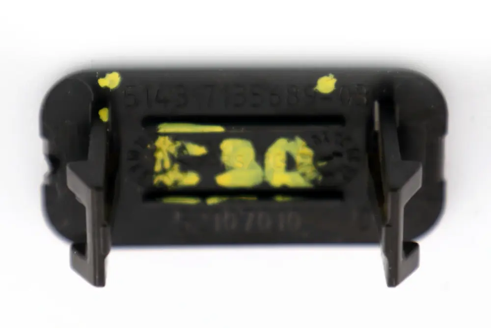 Capuchon Hecksaulenverkleidung Noir pour BMW 3 Serie e90 e91 à propos du numéro de pièce 7135689 BMW 3 Serie e90 e91 Capuchon Hecksaulenverkleidung Noir - SKU 8036247 - Numéro de pièce 7135689