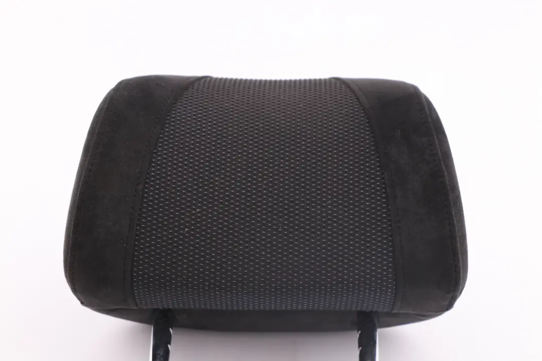 Alcantara Avant Gauche Droite Appui-tête Tissu pour BMW E90 E91 E92 M Sport à propos du numéro de pièce 8036350 BMW E90 E91 E92 M Sport Alcantara Avant Gauche Droite Appui-tête Tissu - SKU 8036350 - Numéro de pièce 8036350