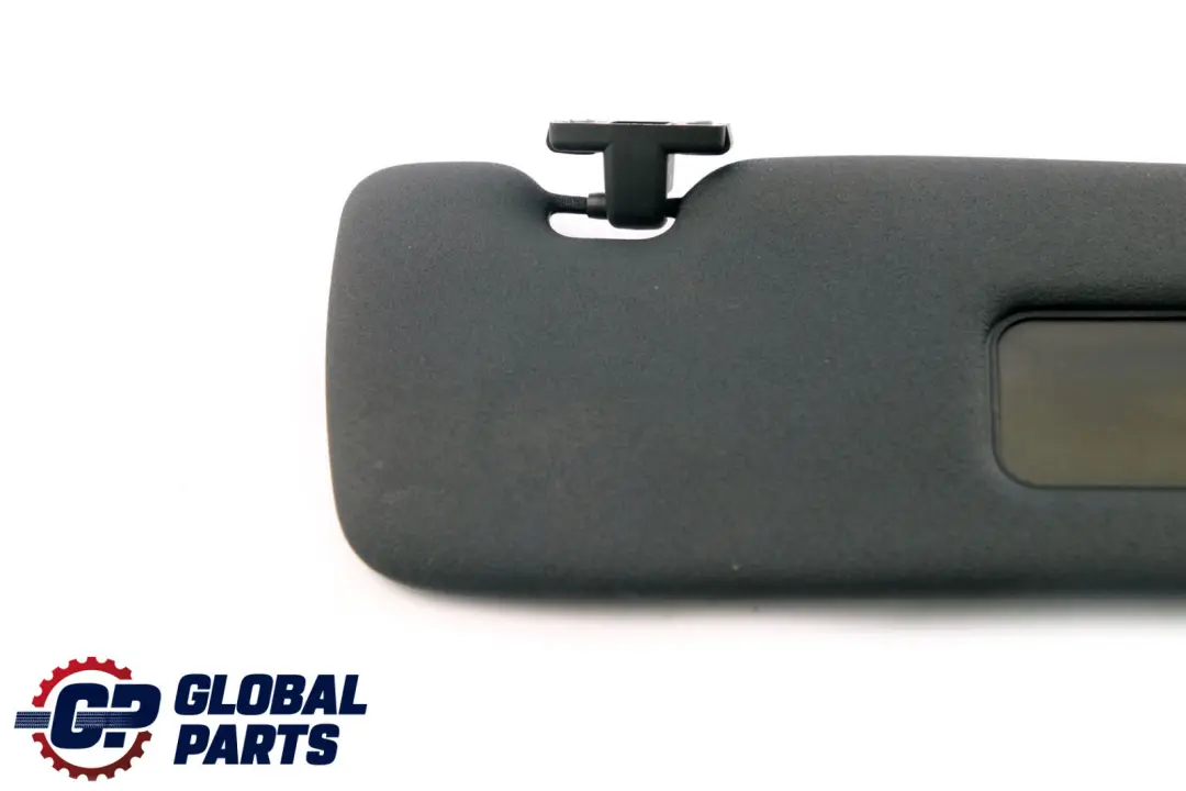 Pare-soleil avec rétroviseur noir noir droite pour BMW 1 E81 E82 E87 à propos du numéro de pièce 8036362 BMW 1 E81 E82 E87 Pare-soleil avec rétroviseur noir noir droite - SKU 8036362 - Numéro de pièce 8036362