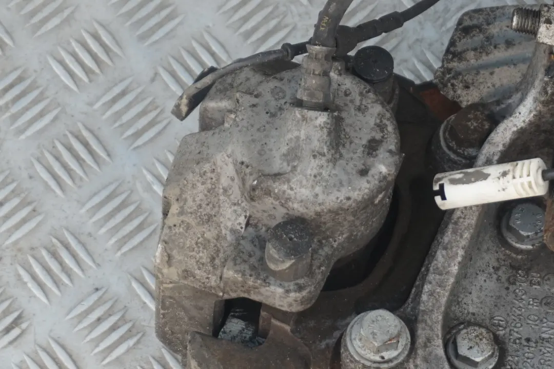 N52 M Sport Federbein Vorn Links für BMW 3 er E90 330i mit Teilenummer 8036553 BMW 3 er E90 330i N52 M Sport Federbein Vorn Links - SKU 8036553-1 - Teilenummer 8036553