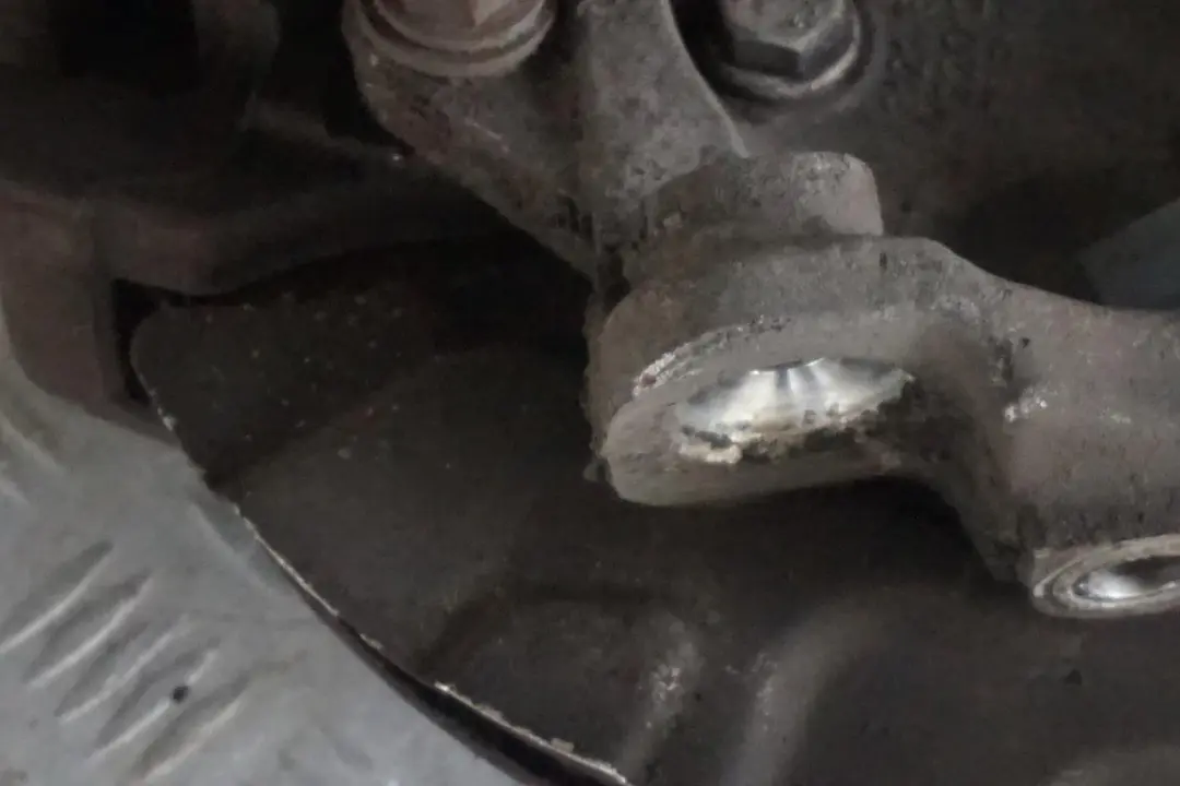 M47N2 M Sport Delantero Izquierdo Muelle Pistón Pinza Freno para BMW E91 Touring 320d con número de pieza 8036553 BMW E91 Touring 320d M47N2 M Sport Delantero Izquierdo Muelle Pistón Pinza Freno - SKU 8036553-5 - Número de pieza 8036553