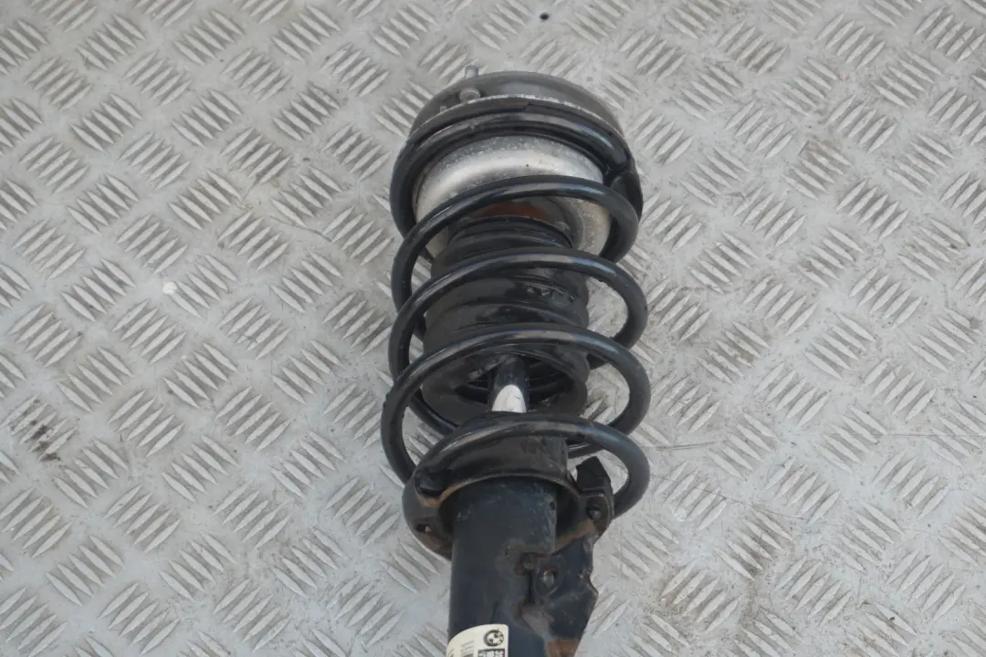 N52 M Sport Federbein Vorn Rechts für BMW 3 er E90 330i mit Teilenummer 8036554 BMW 3 er E90 330i N52 M Sport Federbein Vorn Rechts - SKU 8036554-1 - Teilenummer 8036554