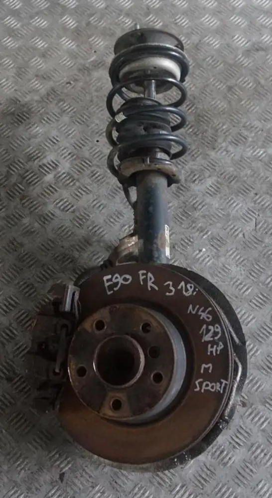 N46 Amortyzator zwrotnica prawa SPORT do BMW E90 318i o numerze 8036554 BMW E90 318i N46 Amortyzator zwrotnica prawa SPORT - SKU 8036554-3 - Numer Części 8036554