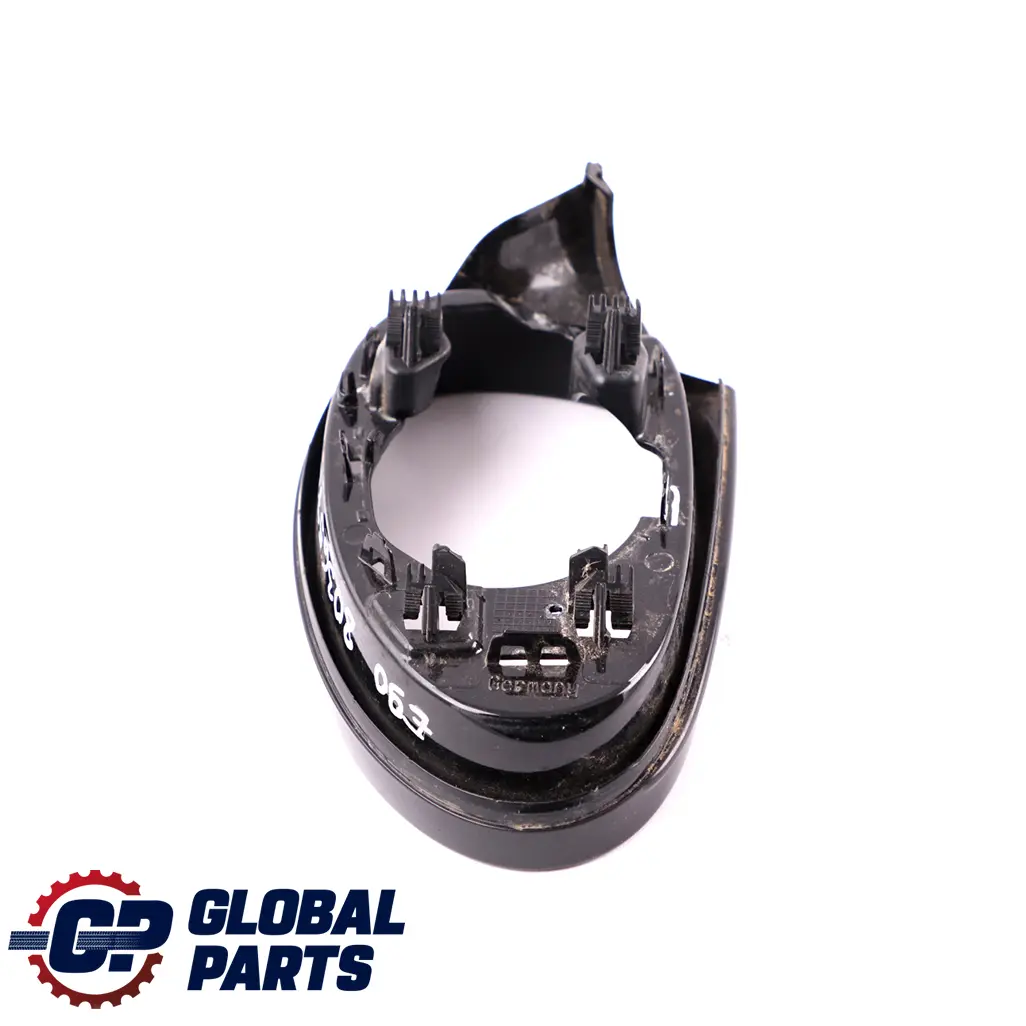 Mirror Bague D'Arret Droite Noir Brillant pour BMW 3 E90 E91 E92 E93 1 M Sport à propos du numéro de pièce 8036572 BMW 3 E90 E91 E92 E93 1 M Sport Mirror Bague D'Arret Droite Noir Brillant - SKU 8036572-1 - Numéro de pièce 8036572