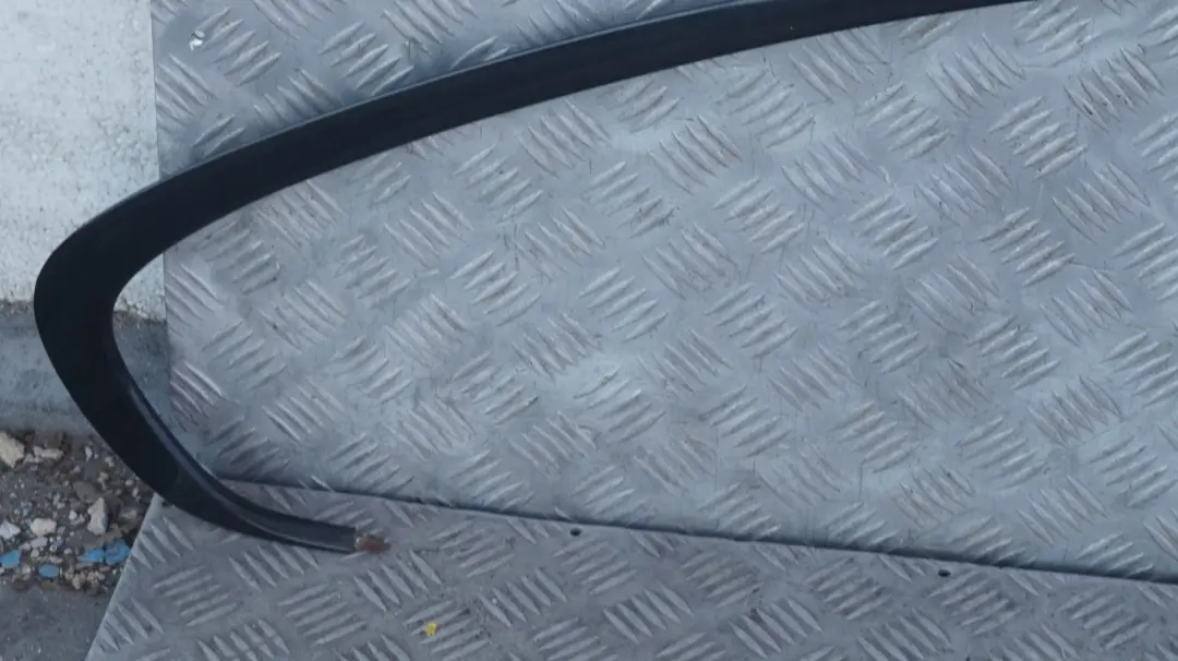 Moulure Chassis de Toit Droite Noir Brillant Noir pour BMW 3 Serie E92 Coupe à propos du numéro de pièce 8036662 BMW 3 Serie E92 Coupe Moulure Chassis de Toit Droite Noir Brillant Noir - SKU 8036662 - Numéro de pièce 8036662