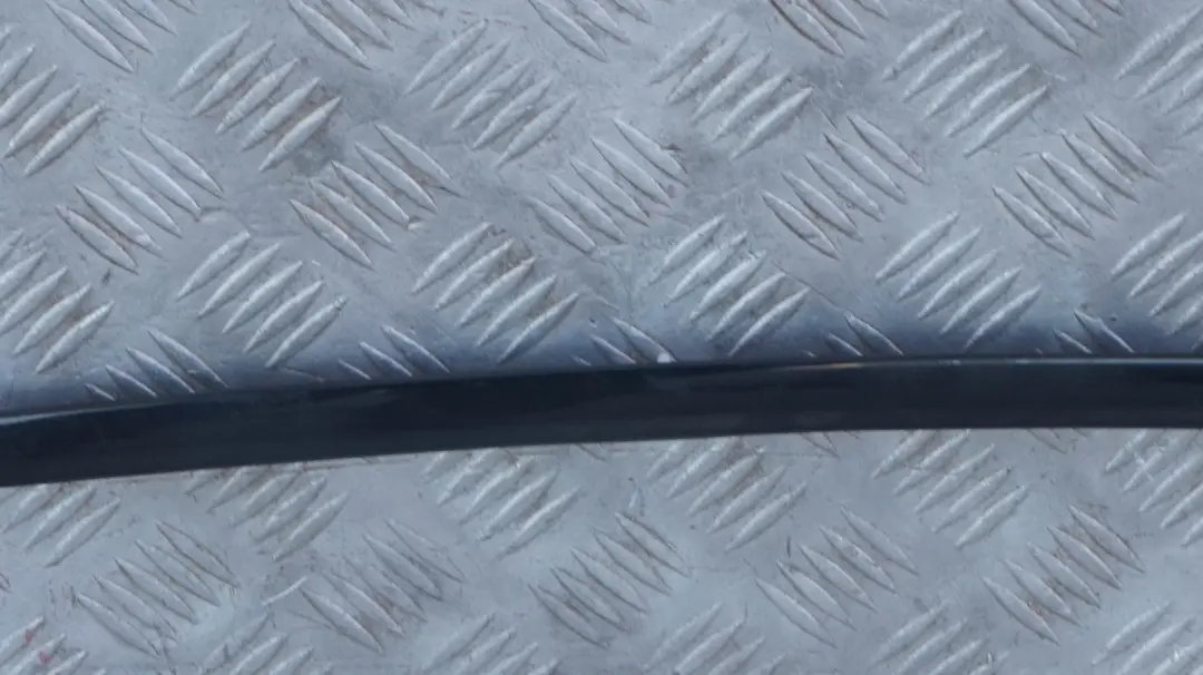 Reihe E92 Coupe Leiste Dachrahmen rechts GLANZSCHWARZ BLACK für BMW 3 mit Teilenummer 8036662 BMW 3 Reihe E92 Coupe Leiste Dachrahmen rechts GLANZSCHWARZ BLACK - SKU 8036662 - Teilenummer 8036662