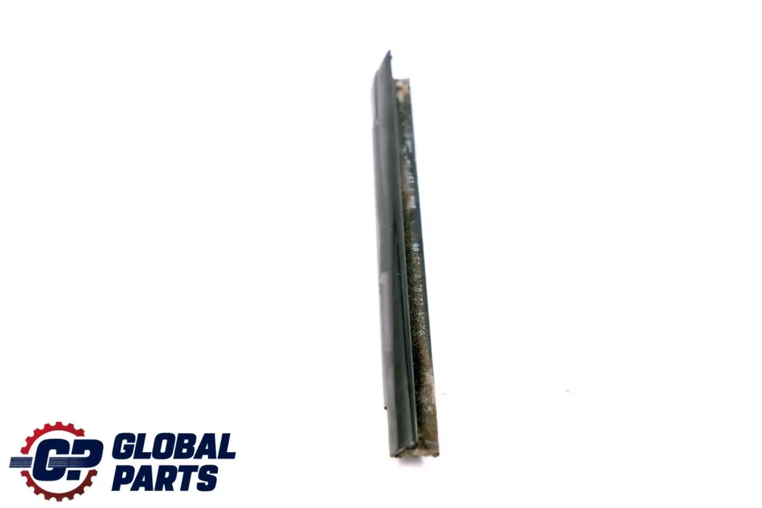 BMW E92 E93 LCI Paraspruzzi Esterno Destro Glanzschwarz Nero 7158249 - SKU 8036664 - Numero di parte 8036664