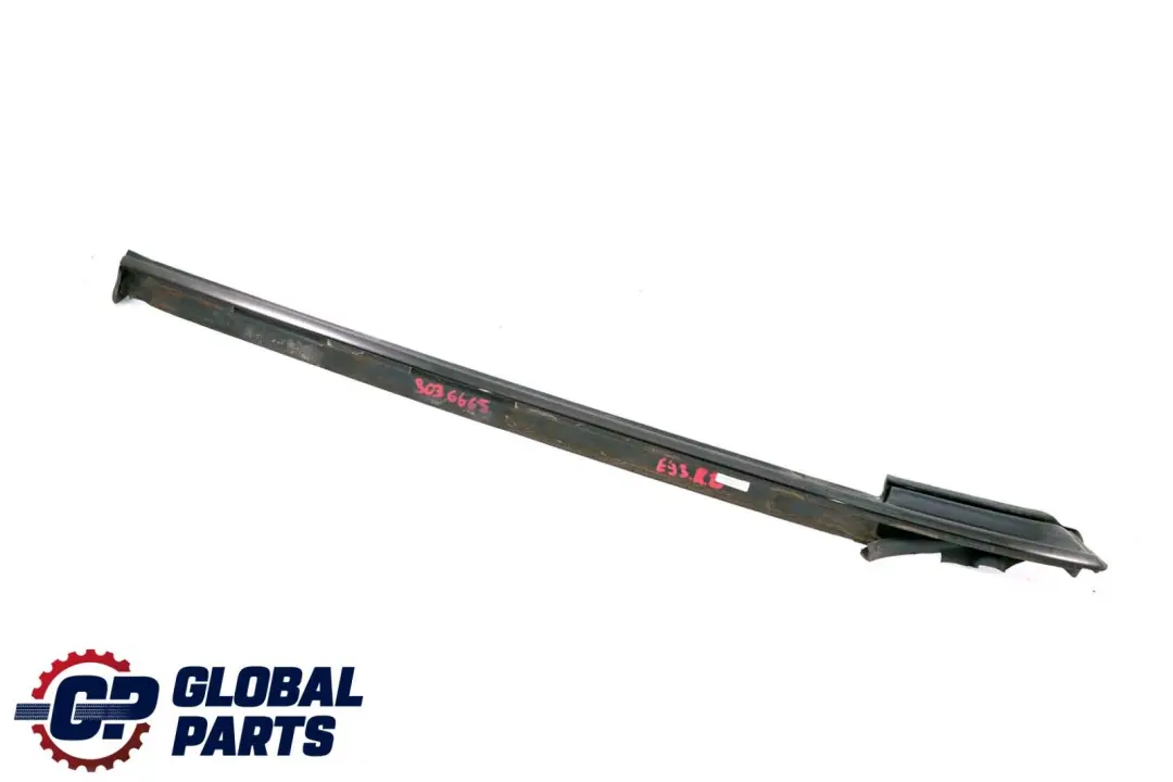 E93N LCI Leiste Seitenscheibe Hinten Links Glanzschwarz für BMW 3 er E93 mit Teilenummer 8036665 BMW 3 er E93 E93N LCI Leiste Seitenscheibe Hinten Links Glanzschwarz - SKU 8036665 - Teilenummer 8036665