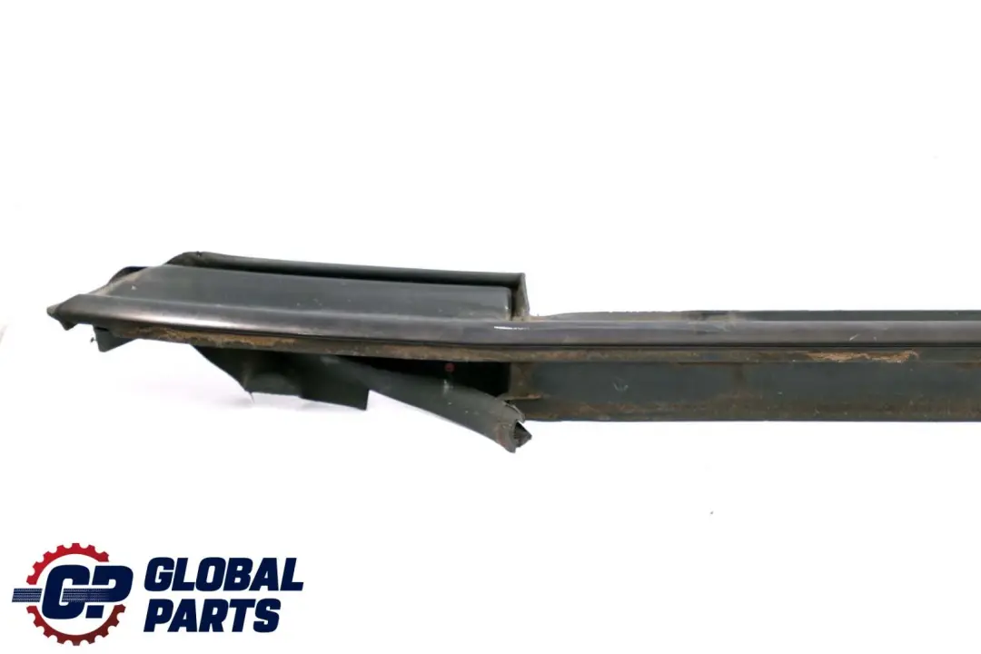 E93N LCI Baguette Laterale Arriere Droite Noir Brillant pour BMW 3 E93 à propos du numéro de pièce 8036666 BMW 3 E93 E93N LCI Baguette Laterale Arriere Droite Noir Brillant - SKU 8036666 - Numéro de pièce 8036666