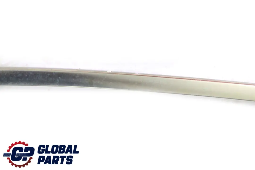 Cadre fenêtre de finition Porte supérieure avant gauche Alu-Satiniert pour BMW X5 E70 à propos du numéro de pièce 8036777 BMW X5 E70 Cadre fenêtre de finition Porte supérieure avant gauche Alu-Satiniert - SKU 8036777 - Numéro de pièce 8036777