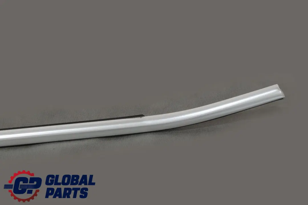 Copertura Canale Porta Esterna Anteriore Destra O/S Alu Satiniert per BMW X5 E70 con numero di parte 8036782 BMW X5 E70 Copertura Canale Porta Esterna Anteriore Destra O/S Alu Satiniert - SKU 8036782 - Numero di parte 8036782