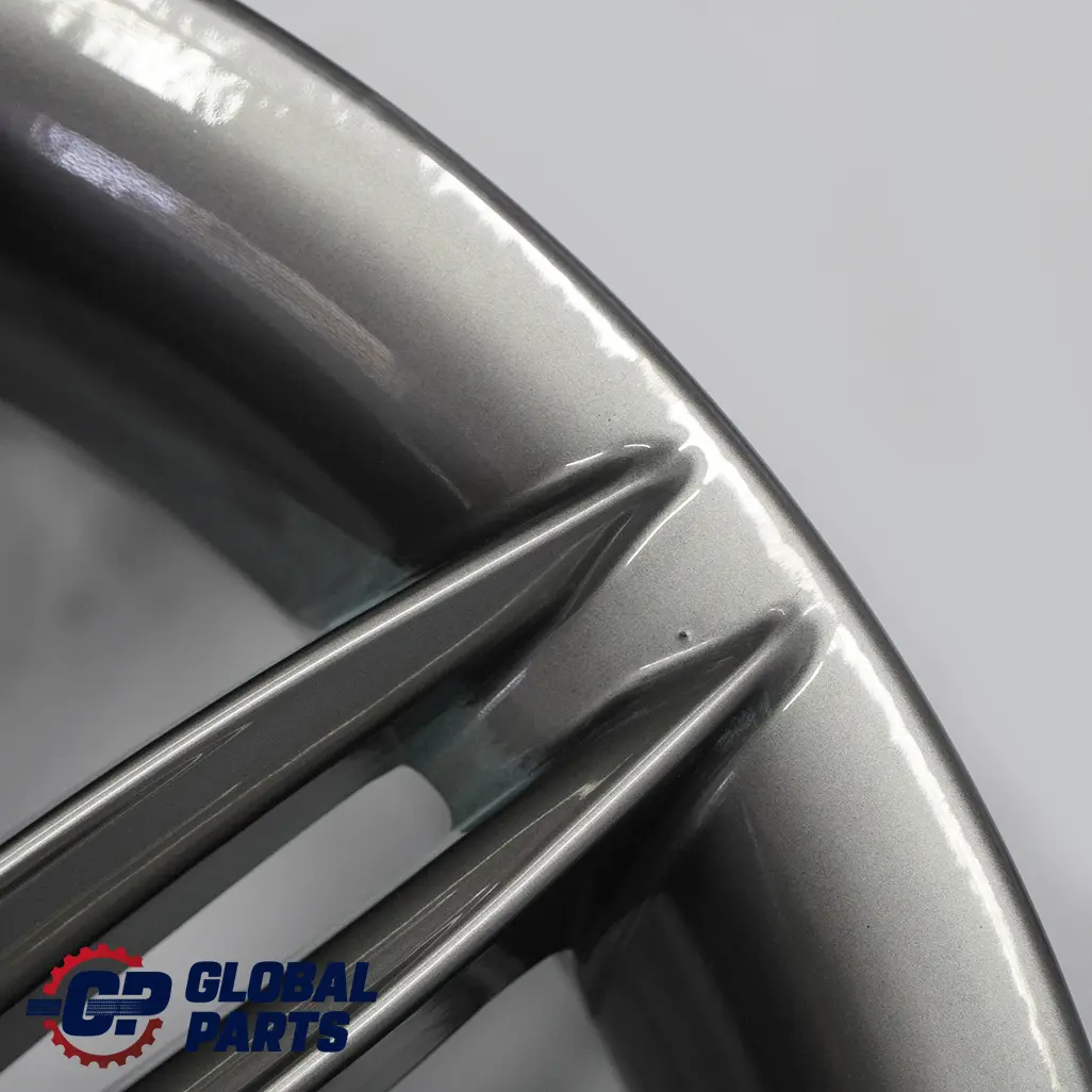 BMW E81 E82 E87 Gris Llanta De Aleacion Completa 4x 17" ET:47 M Doble Radio 207 - SKU 8036937/8036938 SET - Número de pieza 8036938