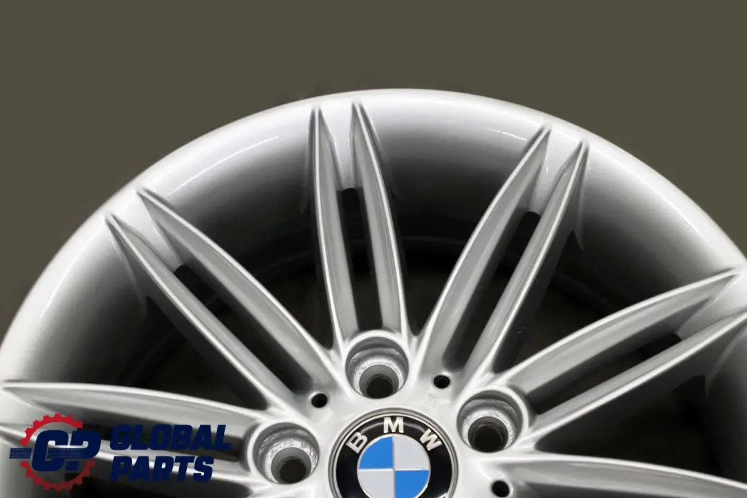 Jantes Alu Jantes Alliage 17 " M Rayons Doubles 207 7J BMW E81 E82 E87 - SKU 8036937 - Numéro de pièce 8036937