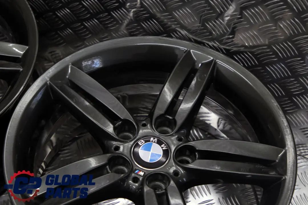 Grey Complete Set 4x Wheel Alloy Rim 18" M double Spoke 208 to BMW 1 Series E81 E87 with Part number 8036939 BMW 1 Series E81 E87 Grey Complete Set 4x Wheel Alloy Rim 18" M double Spoke 208 - SKU 8036939-6 - Part number 8036939
