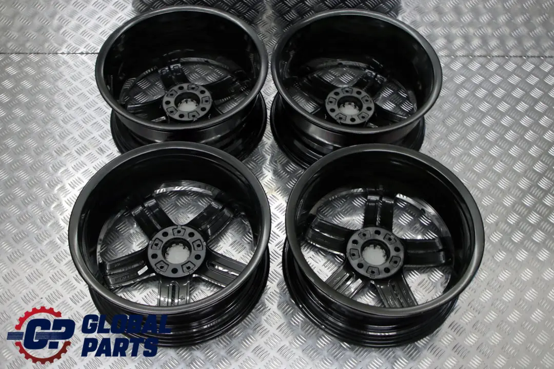 Grey Complete Set 4x Wheel Alloy Rim 18" M double Spoke 208 to BMW 1 Series E81 E87 with Part number 8036939 BMW 1 Series E81 E87 Grey Complete Set 4x Wheel Alloy Rim 18" M double Spoke 208 - SKU 8036939-6 - Part number 8036939