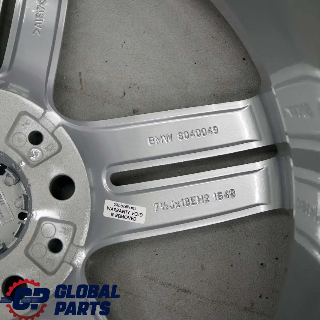 Silber Vorne Alufelge Felge 18" 7,5J M Doppelspeiche 208 für BMW E81 E87 mit Teilenummer 8036939 BMW E81 E87 Silber Vorne Alufelge Felge 18" 7,5J M Doppelspeiche 208 - SKU 8036939 - Teilenummer 8036939