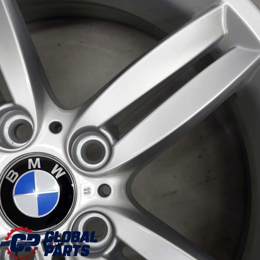BMW E81 E87 Silber Vorne Alufelge Felge 18" 7,5J M Doppelspeiche 208 - SKU 8036939 - Teilenummer 8036939