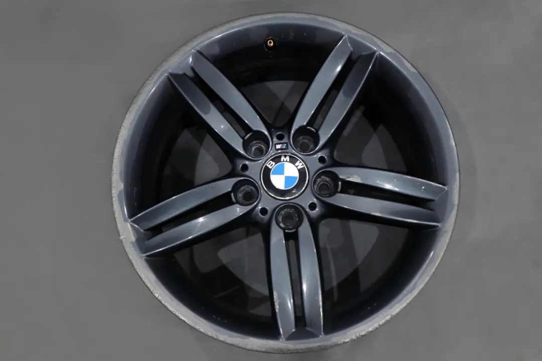 Grey Rear Alloy Wheel Rim 18" M double Spoke 208 8J to BMW 1 Series E81 E87 with Part number 8036940 BMW 1 Series E81 E87 Grey Rear Alloy Wheel Rim 18" M double Spoke 208 8J - SKU 8036940-5 - Part number 8036940