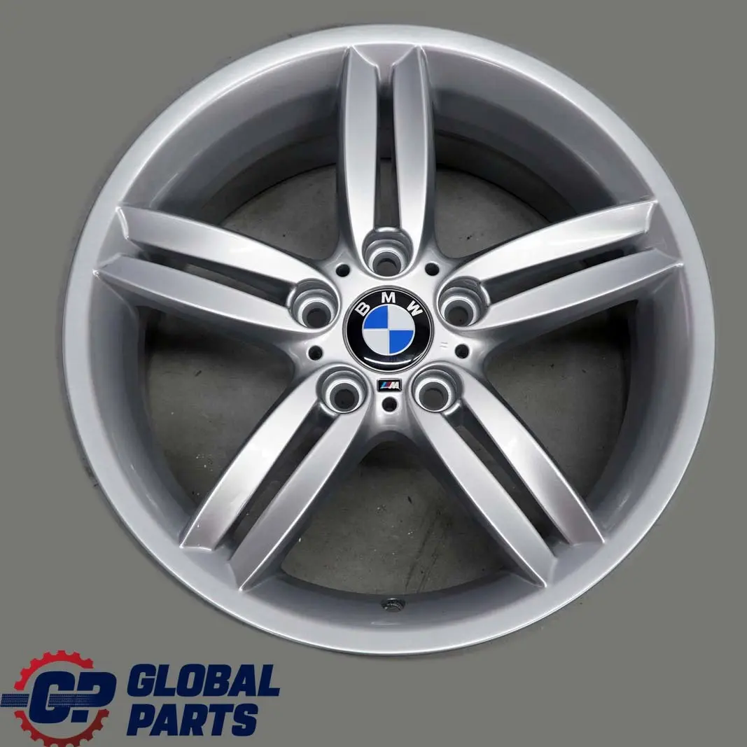 Silber Hinten Alufelge Rad Felge 18" 8J ET:49 M Doppelspeichen 208 für BMW E81 E87 mit Teilenummer 8036940 BMW E81 E87 Silber Hinten Alufelge Rad Felge 18" 8J ET:49 M Doppelspeichen 208 - SKU 8036940 - Teilenummer 8036940