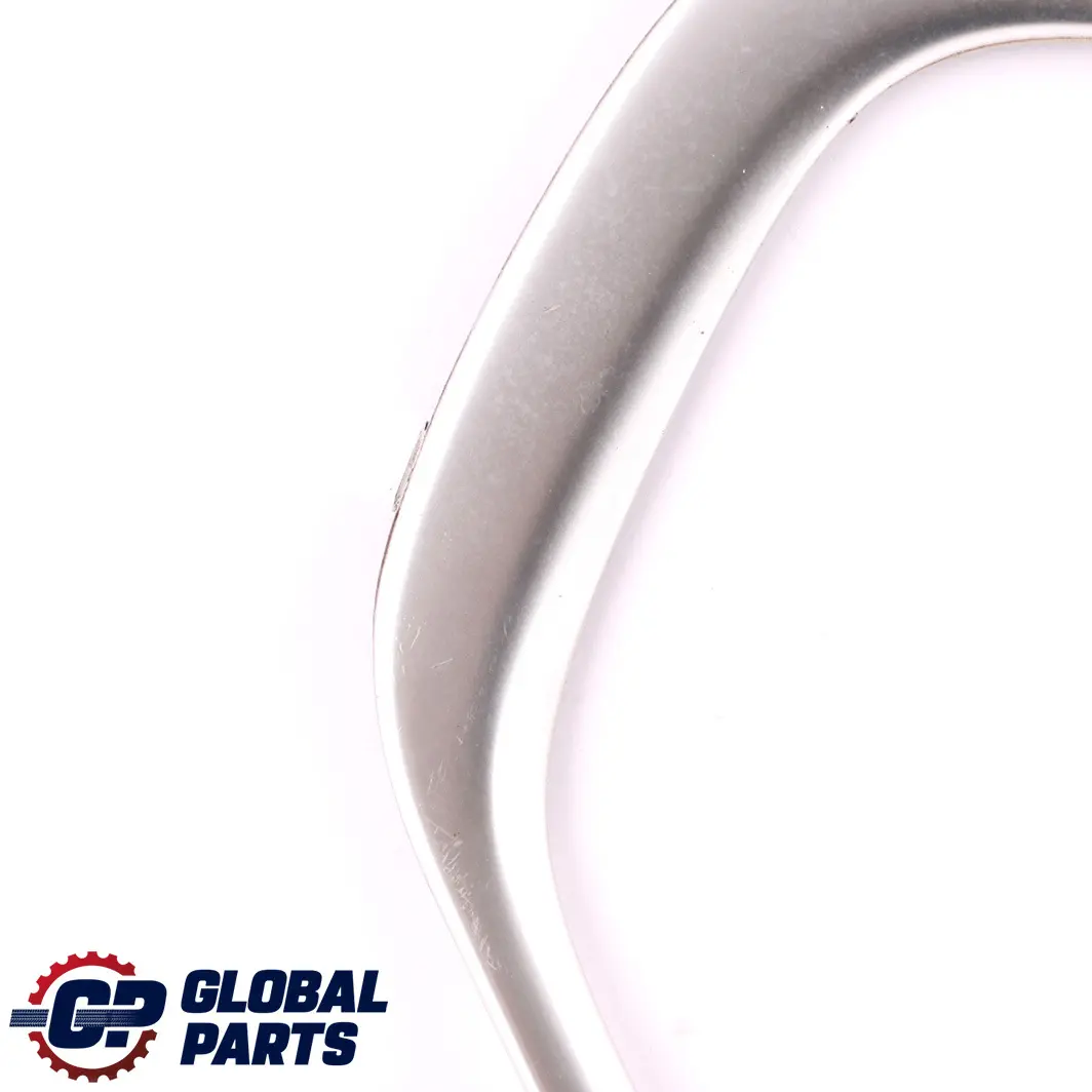 Finitura Striscia Finestra Laterale Posteriore Destra Cromata per BMW X5 E70 con numero di parte 8037156 BMW X5 E70 Finitura Striscia Finestra Laterale Posteriore Destra Cromata - SKU 8037156 - Numero di parte 8037156