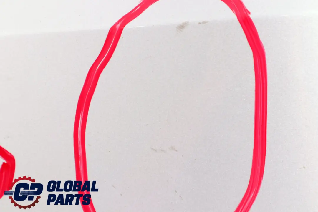 BMW X5 E70 M Sport Rear Bumper Left Lateral Trim Panel Titan Silver - 354 - SKU 8037281 - Numéro de pièce 8037281