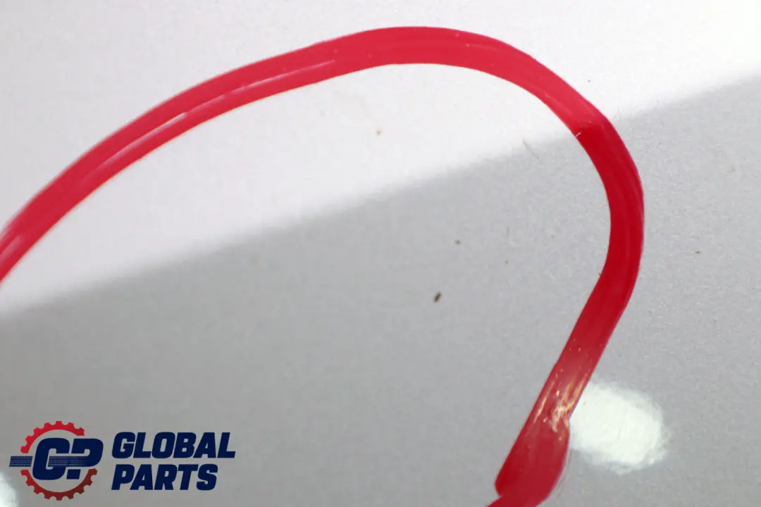 BMW X5 E70 M Sport Panneau latéral droit pare-chocs arrière Titan Argent - 354 - SKU 8037282 - Numéro de pièce 8037282