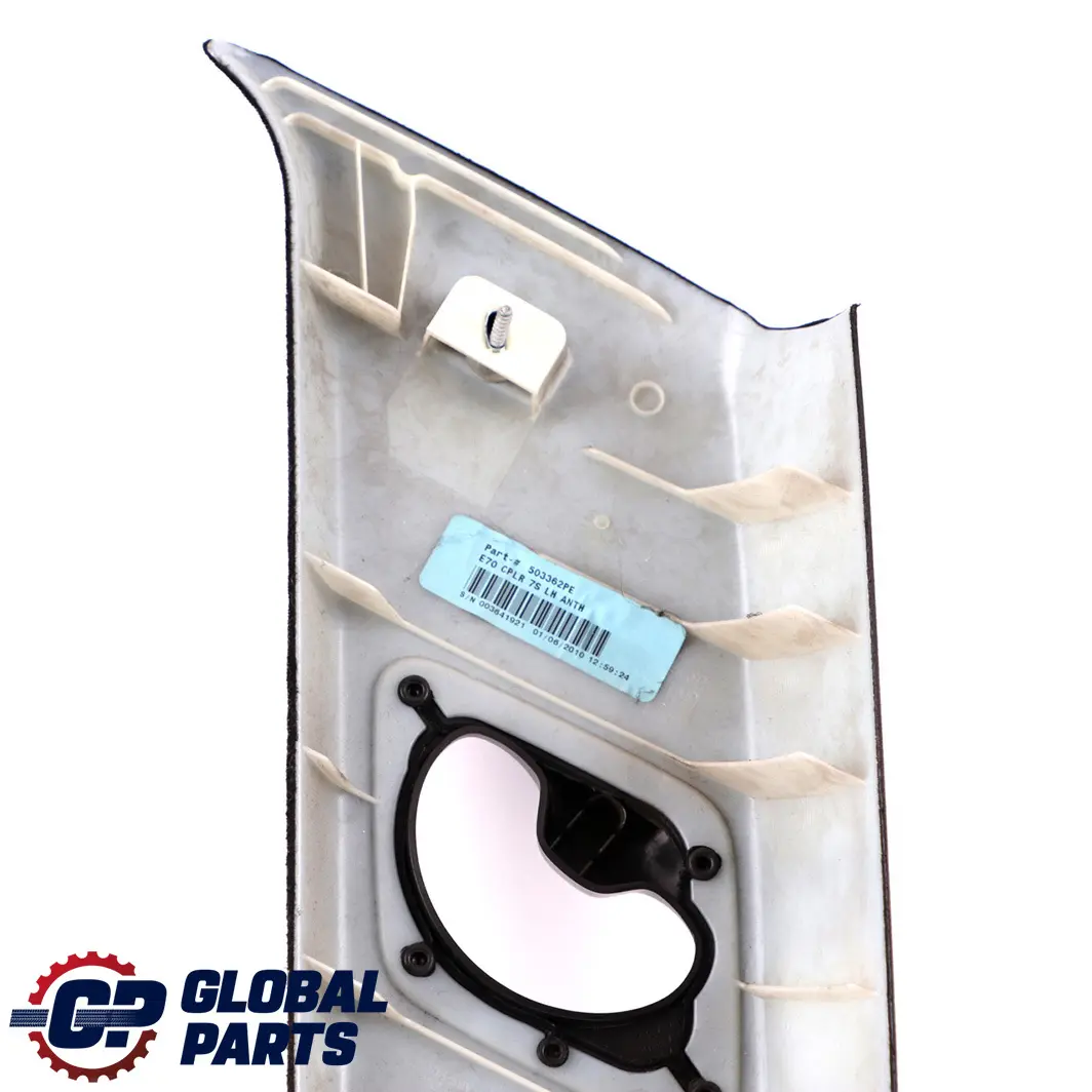 Colonna C Sinistra Rivestimento Pannello Nero per BMW X5 E70 con numero di parte 8037367 BMW X5 E70 Colonna C Sinistra Rivestimento Pannello Nero - SKU 8037367 - Numero di parte 8037367