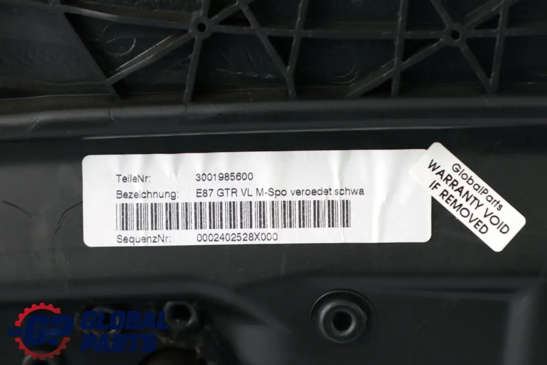 Delantero Izquierdo Forro Tarjeta Puerta Flashpoint Negro para BMW E87 LCI M Sport con número de pieza 8037411 BMW E87 LCI M Sport Delantero Izquierdo Forro Tarjeta Puerta Flashpoint Negro - SKU 8037411 - Número de pieza 8037411