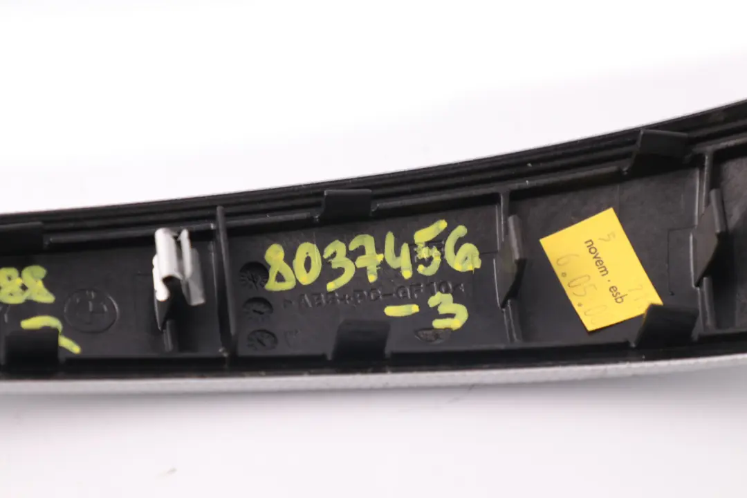 Right Door Aluminium Handle Trim Glacier Silver O/S to BMW 1 Series 3 E81 E82 E88 with Part number 8037456 BMW 1 Series 3 E81 E82 E88 Right Door Aluminium Handle Trim Glacier Silver O/S - SKU 8037456-3 - Part number 8037456