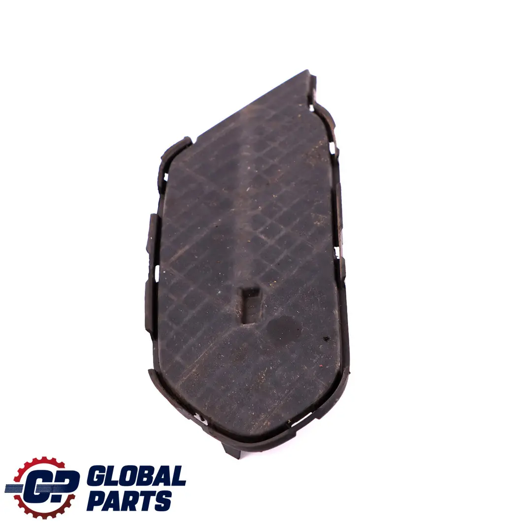 Grille Lateralement avant Droit Choc-Receveur Avant pour BMW X1 E84 M Package à propos du numéro de pièce 2990476 BMW X1 E84 M Package Grille Lateralement avant Droit Choc-Receveur Avant - SKU 8038062 - Numéro de pièce 2990476