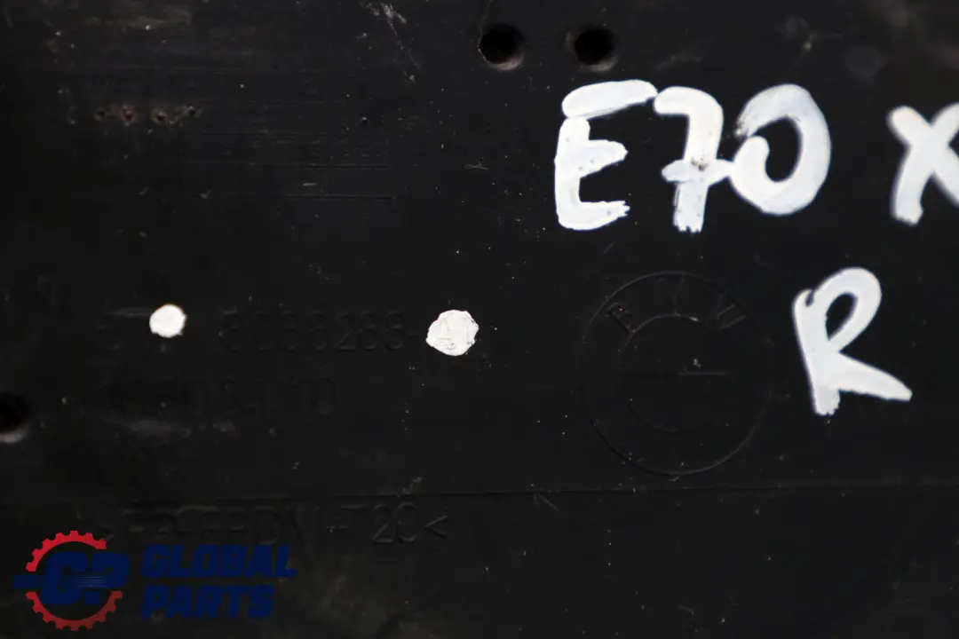 Grille de pare chocs avant droite pour BMW X5 E70 à propos du numéro de pièce 8038288 BMW X5 E70 Grille de pare chocs avant droite - SKU 8038288 - Numéro de pièce 8038288