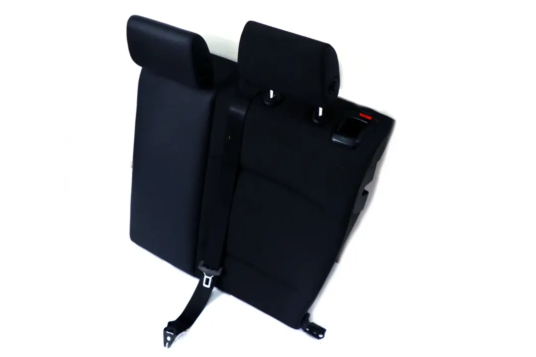 Respaldo Asiento Trasero Izquierdo Flashpoint Negro para BMW E81 E87 LCI con número de pieza 8039560 BMW E81 E87 LCI Respaldo Asiento Trasero Izquierdo Flashpoint Negro - SKU 8039560 - Número de pieza 8039560