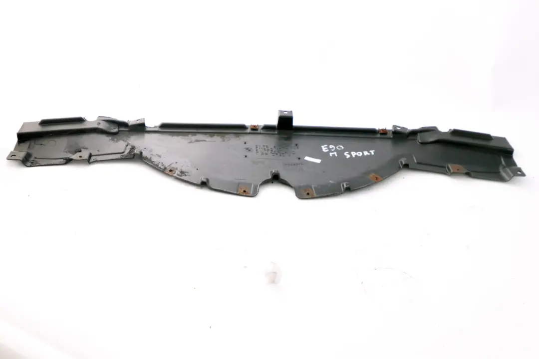 Plaque Adaptation Bouclier Protection Sous Capot pour BMW E90 E91 M Sport à propos du numéro de pièce 8040109 BMW E90 E91 M Sport Plaque Adaptation Bouclier Protection Sous Capot - SKU 8040109 - Numéro de pièce 8040109