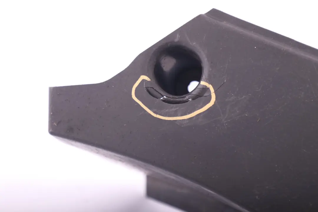 Covering Tank Under Body Cover Left N/S 575509 to BMW 5 6 Series E60 M5 E63 M6 with Part number 8040333 BMW 5 6 Series E60 M5 E63 M6 Covering Tank Under Body Cover Left N/S 575509 - SKU 8040333 - Part number 8040333