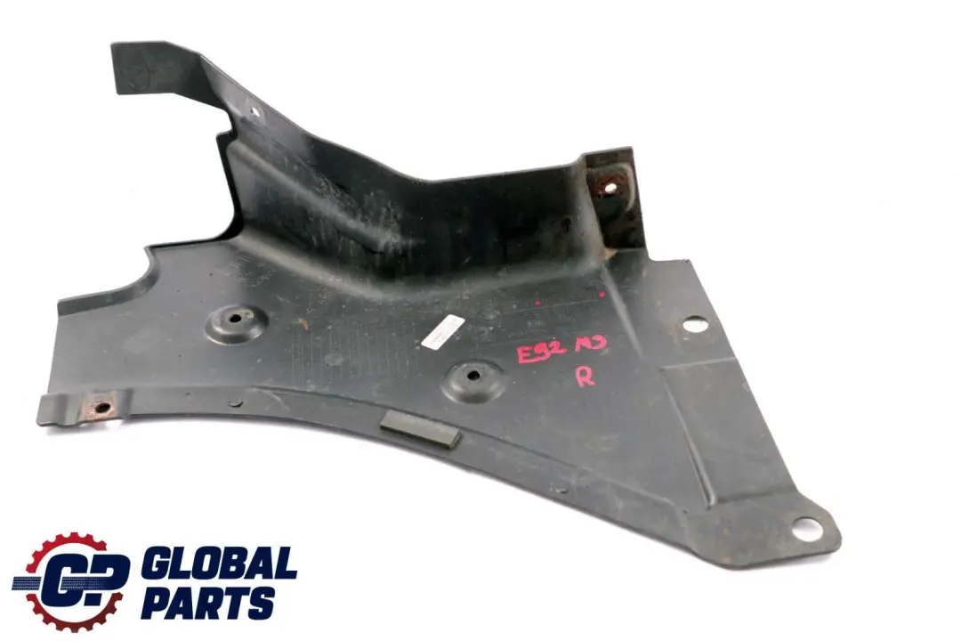 Tylna prawa osłona podwozia do BMW E92 E93 M3 o numerze 8040532 BMW E92 E93 M3 Tylna prawa osłona podwozia - SKU 8040532 - Numer Części 8040532