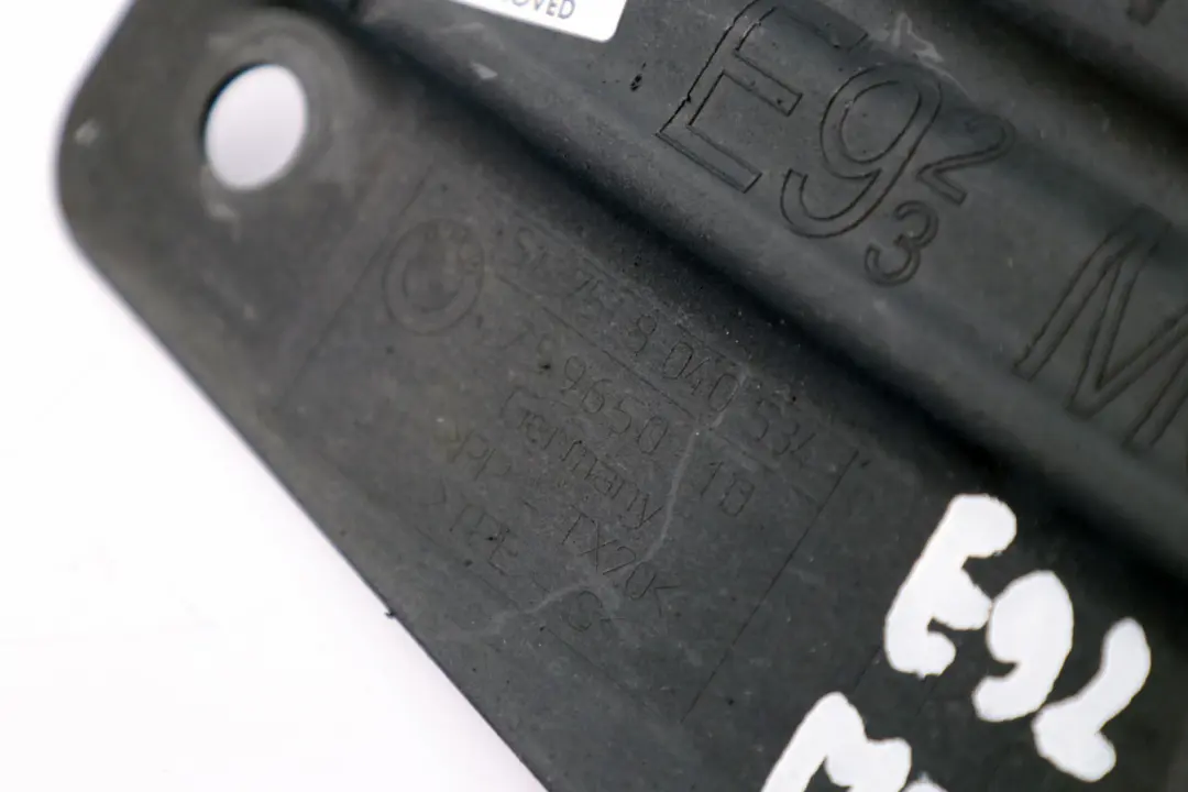 Unterbodenverkleidung Hinten Rechts für BMW 3 er E92 E93 LCI M3 mit Teilenummer 8040534 BMW 3 er E92 E93 LCI M3 Unterbodenverkleidung Hinten Rechts - SKU 8040534 - Teilenummer 8040534