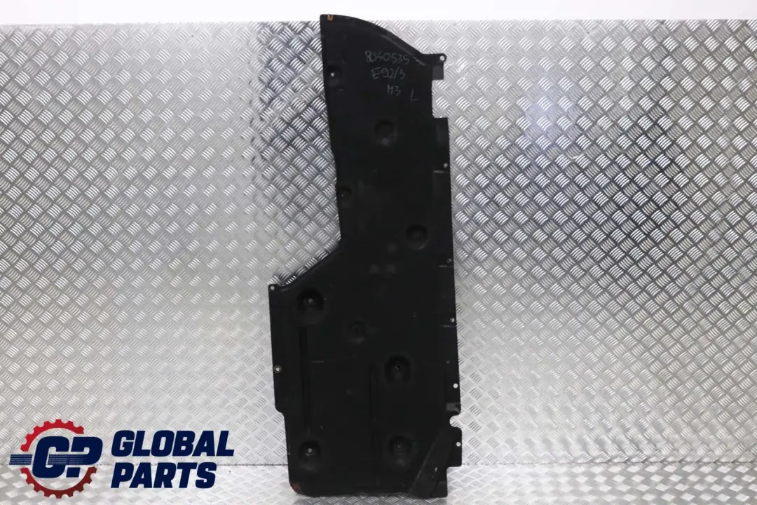 Izquierda Lateral Debajo De La Carroceria Escudo Cubierta para BMW E92 E93 M3 con número de pieza 8040535 BMW E92 E93 M3 Izquierda Lateral Debajo De La Carroceria Escudo Cubierta - SKU 8040535 - Número de pieza 8040535