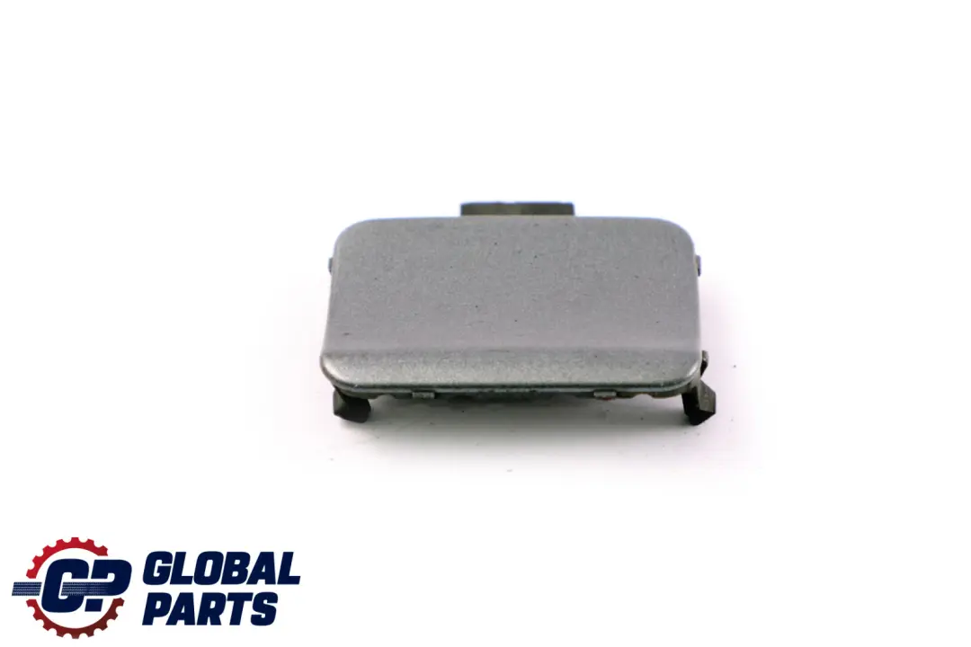 Heckstoßstange Klappe Abschleppöse Spacegrau Grau 7907257 für BMW E90 E91 M Sport mit Teilenummer 8041135 BMW E90 E91 M Sport Heckstoßstange Klappe Abschleppöse Spacegrau Grau 7907257 - SKU 8041135-SCG - Teilenummer 8041135