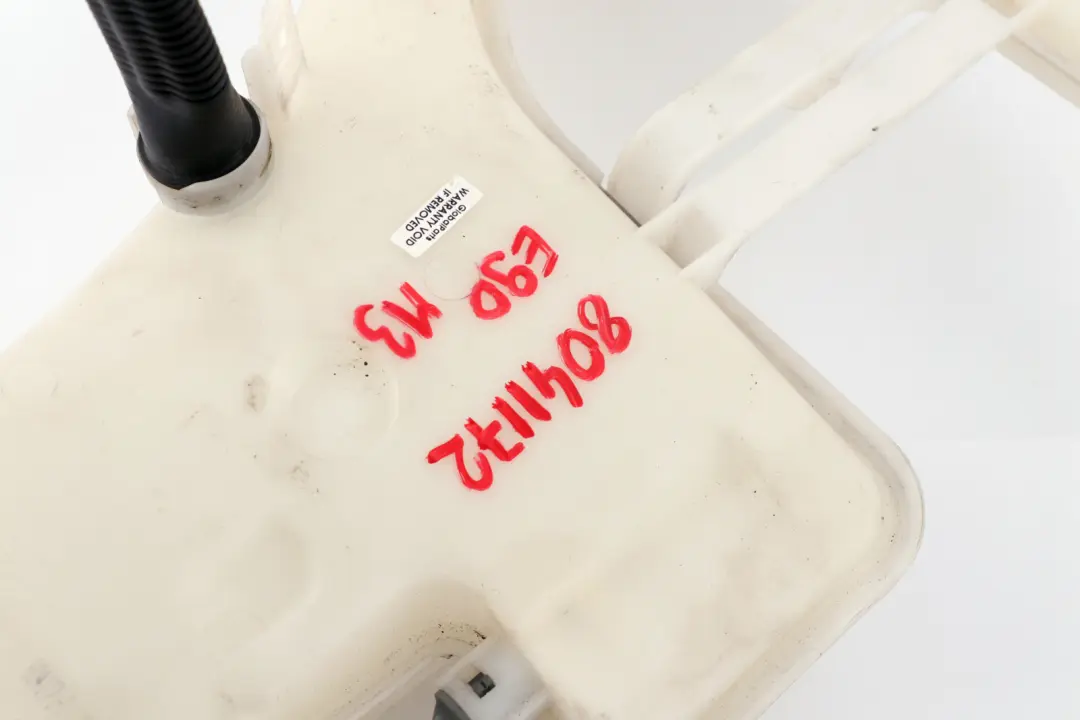 Behälter Scheinwerferwaschanlage für BMW 3 er E90 E92 E93 LCI M3 mit Teilenummer 8041172 BMW 3 er E90 E92 E93 LCI M3 Behälter Scheinwerferwaschanlage - SKU 8041172 - Teilenummer 8041172